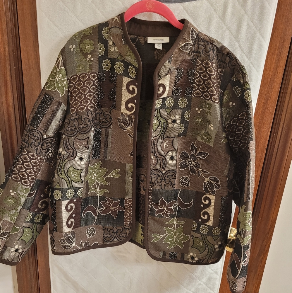 Dressbarn 2X brown/green/beige long-sleeved jacket